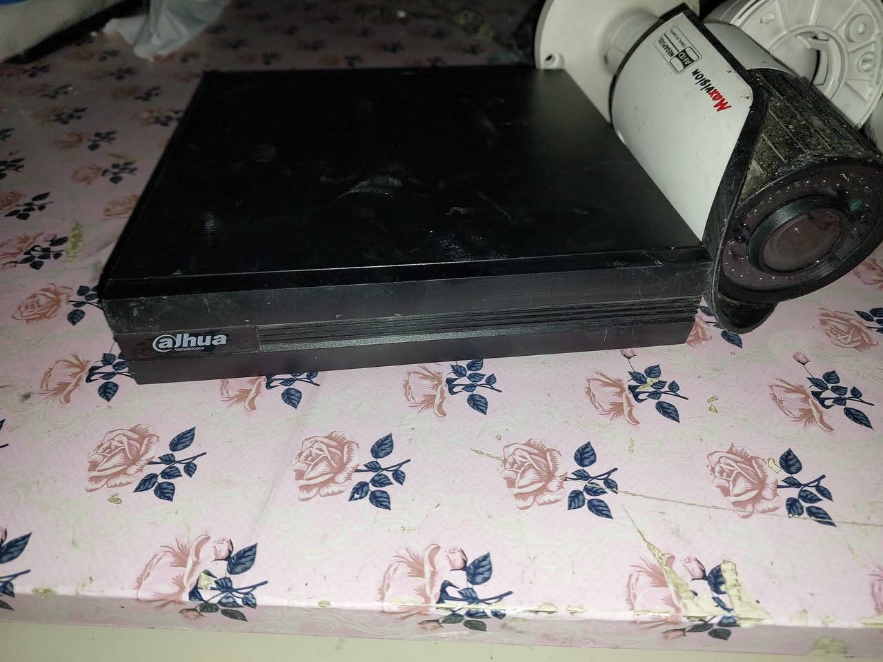 سلام عليكم  عندي 6كامرات دهوة  وجهاز DVR  ابو 8 كامرات لي يحتاجهن يتواصل وياي او يكتب بل تعليقات ويدلل


**إذا كنت صاحب هذا الإعلان وتريد حذفه لأي سبب، رجاءا أرسل رسالة إلى الدعم الفني**