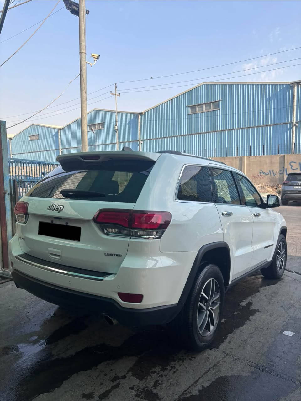 جيب كراند شيروكي 2022
مواصفات 
Limited
موديل 2022
يعنى 1/1
شاشة كبير
كاميرة
 رادار خلفي
خمسة أوضاع قيادة
شغال
صندوق كهربائي
كشنات أمامي و هيتر و كهربائي
ستيرن هيتر
تبريد مركزي
دبل اكسل 4X4
سيارة رقم أربيل جاهز
ماشية
69.000mi
ضرر —//- 1 قطعة صبوغ دبي و 2 قطعة كلير أمريكى 
بدون دواخل و بدون أيرباك
يعني ٣ قطعة صبوغ
رقم التلفون// أربيل, العراق


**إذا كنت صاحب هذا الإعلان وتريد حذفه لأي سبب، رجاءا أرسل رسالة إلى الدعم الفني**