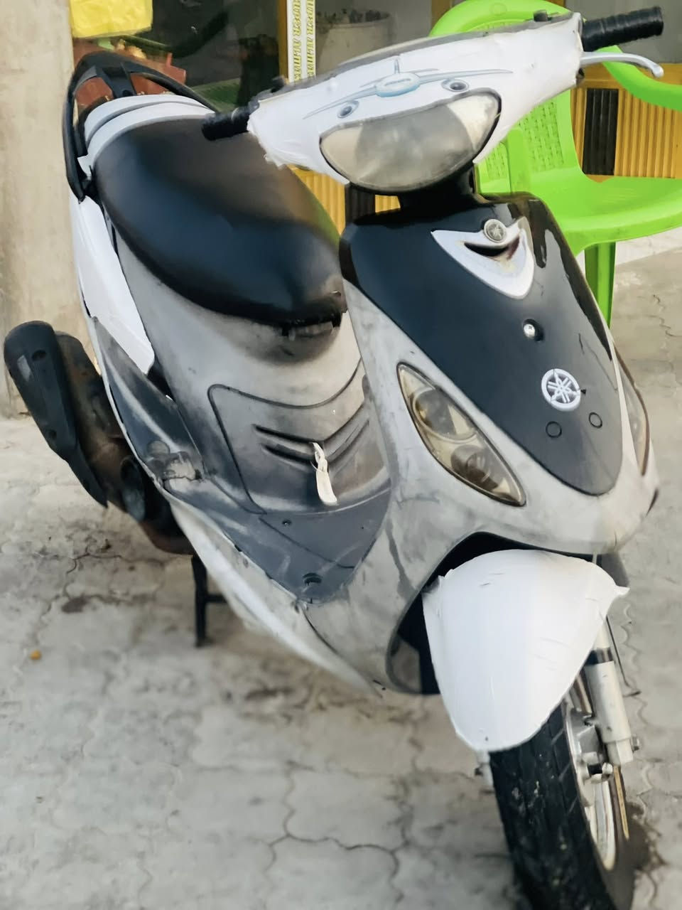 سلام عليكم دراجه البيع قجمه مكفوله كفاله عامه مختمه كلها ختم واحد الكهربائيات كلها شغاله لايت زنون بوشتها 49ما مفتوحا الدراجه أي نقص ما بيها تشتغل سلف و هندر عنوان بصره الزبير*********** السعر 775
