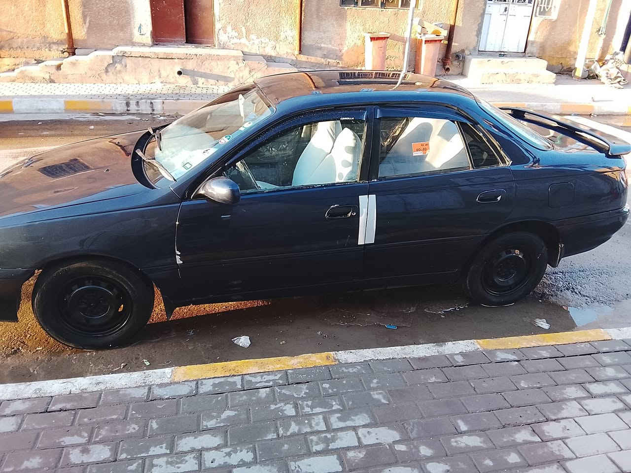 العنوان صلاح الدين سامره سياره مصبوغه للجماليه قطر الضاربه ما بيها قطره معجون ما بيها سعر 37 ***********
