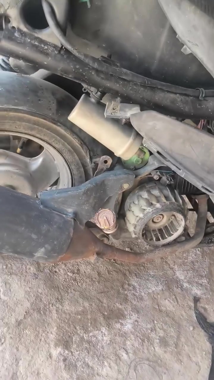 ماكس منغولي مفتوحه بس ولفات نكره واحد دراجه حلوه يرادله بس واير مال بريك وكعكه وروح طلع بيه  سعر 400 وبيه مجال مكاني دبيسات


**إذا كنت صاحب هذا الإعلان وتريد حذفه لأي سبب، رجاءا أرسل رسالة إلى الدعم الفني**