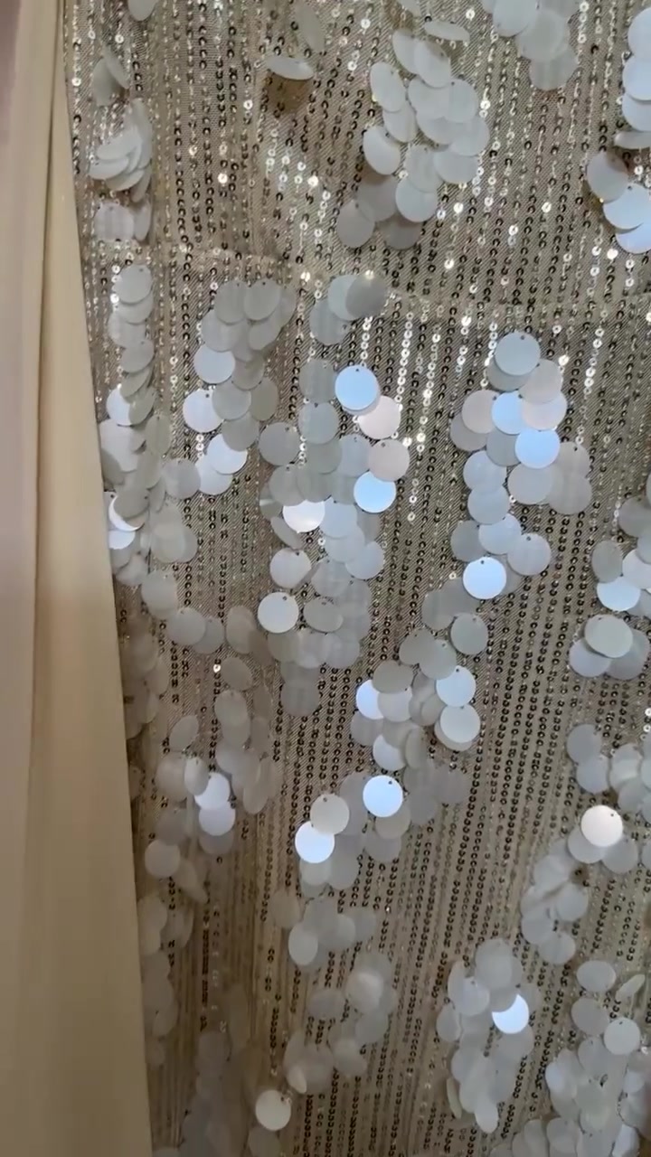 فستان للبيع يلبس وزن ٩٥ وسعره ٥٠ في بغداد


**إذا كنت صاحب هذا الإعلان وتريد حذفه لأي سبب، رجاءا أرسل رسالة إلى الدعم الفني**