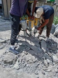 اشتغل تكشير قلع كاشي سيراميك ترميم وتفليش ارضيات ترميم تنظيف انقاض ابي...