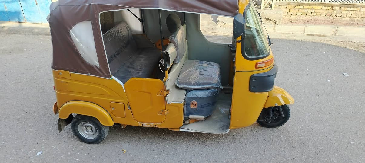 سلام عليكم شباب تكتك البيع 2021سنويه طالبه تجفيت تكتك كشرته حلوه 6900 بيه مجال حك جيهه
رقم ***********
