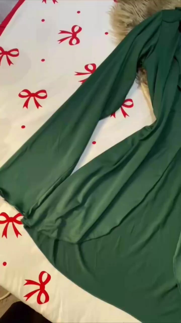 توفر بجامه ثلاث قطع  
صيفي  خام قطني ليكرا شرط لفحص 
قياس فري سايز  يلبس الى وزن ٨٥  كيلو 
سعر الدرزن 100 الف 
شرط الفحص 
يوجد خصم خاص لاصحاب الكميات
مخزن الاخوين


**إذا كنت صاحب هذا الإعلان وتريد حذفه لأي سبب، رجاءا أرسل رسالة إلى الدعم الفني**