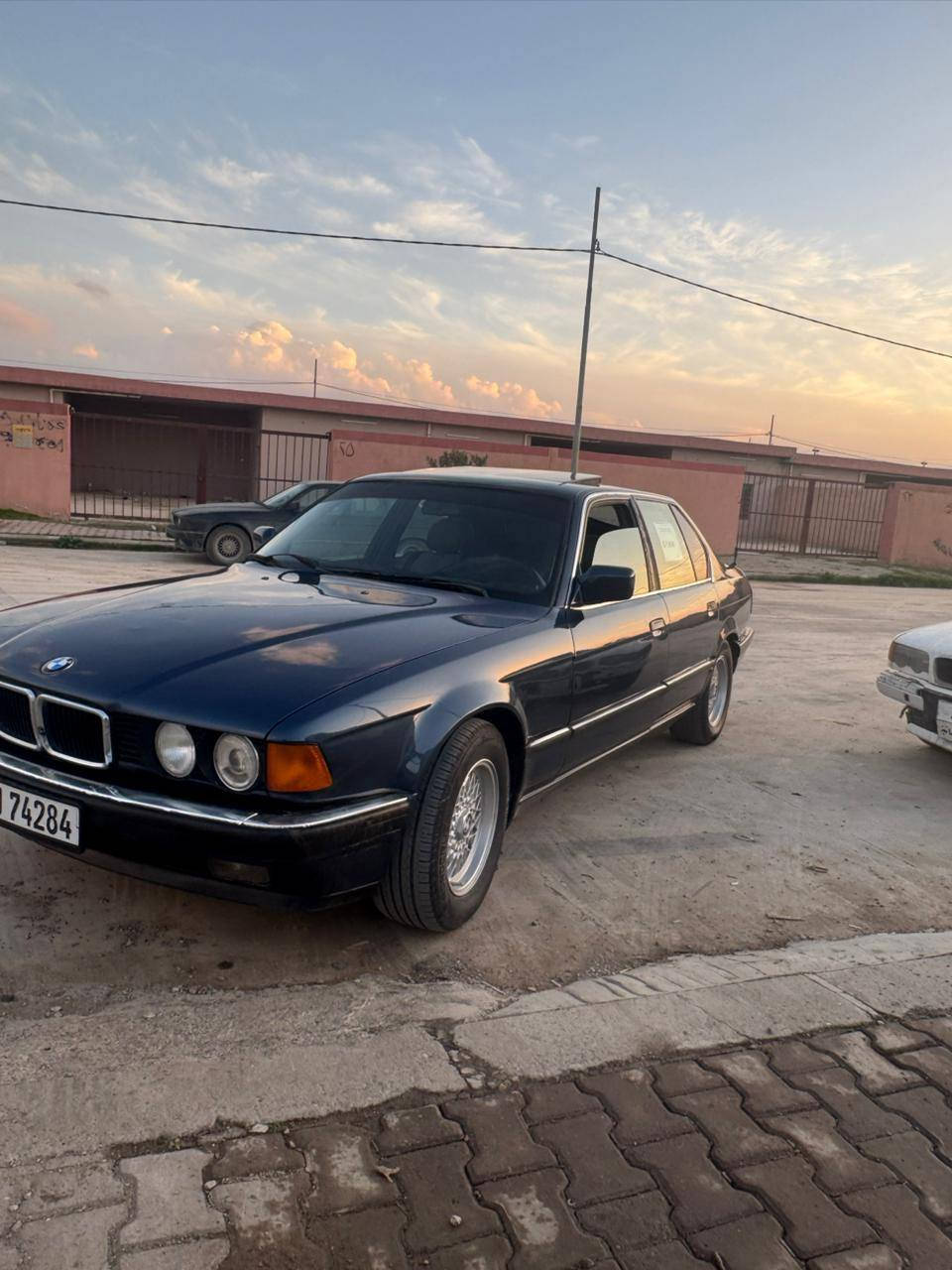 730 v8 كير عادي 
موديل 93 كير مكينه شرط تبريد

صدر امامي خلفي تايرات وياله كلشي جديد بيه وكدامكم
كشره نظافه ١٠٠ بل ١٠٠
سلايت دبل جكمجه
كهربائيات كله شغاله وبلاد
سياره بدون حادث فقط صبغ جمالية
سعره ٥٥ بي مجال بسيط
مكانه كركوك ***********
