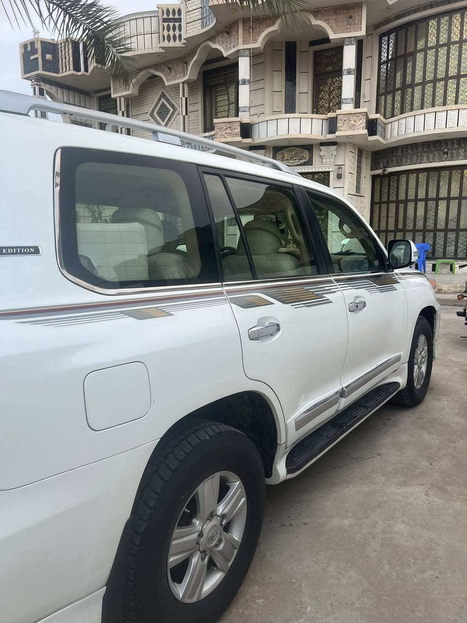 السلام عليكم لاندكروز 2014 رقم أربيل في الفلوجة ***********
