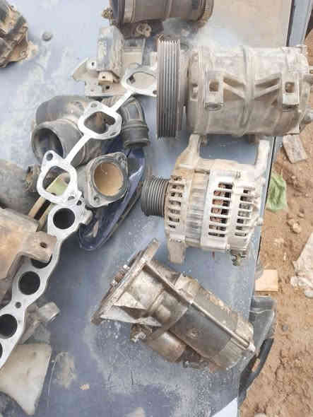 مكينه وكير وتفرعات كامله نيسان كاز العنوان ديالى بعقوبة ***********
