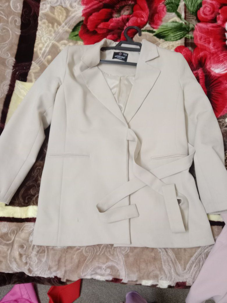 مجموعة ستر رسمية تلبس من 60 إلى وزن 70
سعر الوحدة 5
واذا كلهن سوة 20


**إذا كنت صاحب هذا الإعلان وتريد حذفه لأي سبب، رجاءا أرسل رسالة إلى الدعم الفني**