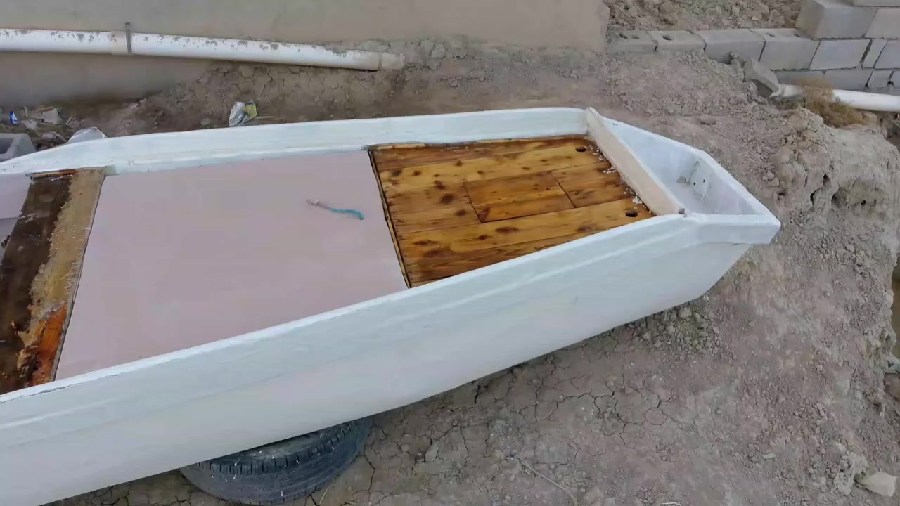 بلم للبيع أبي الخصيب رقم ***********
