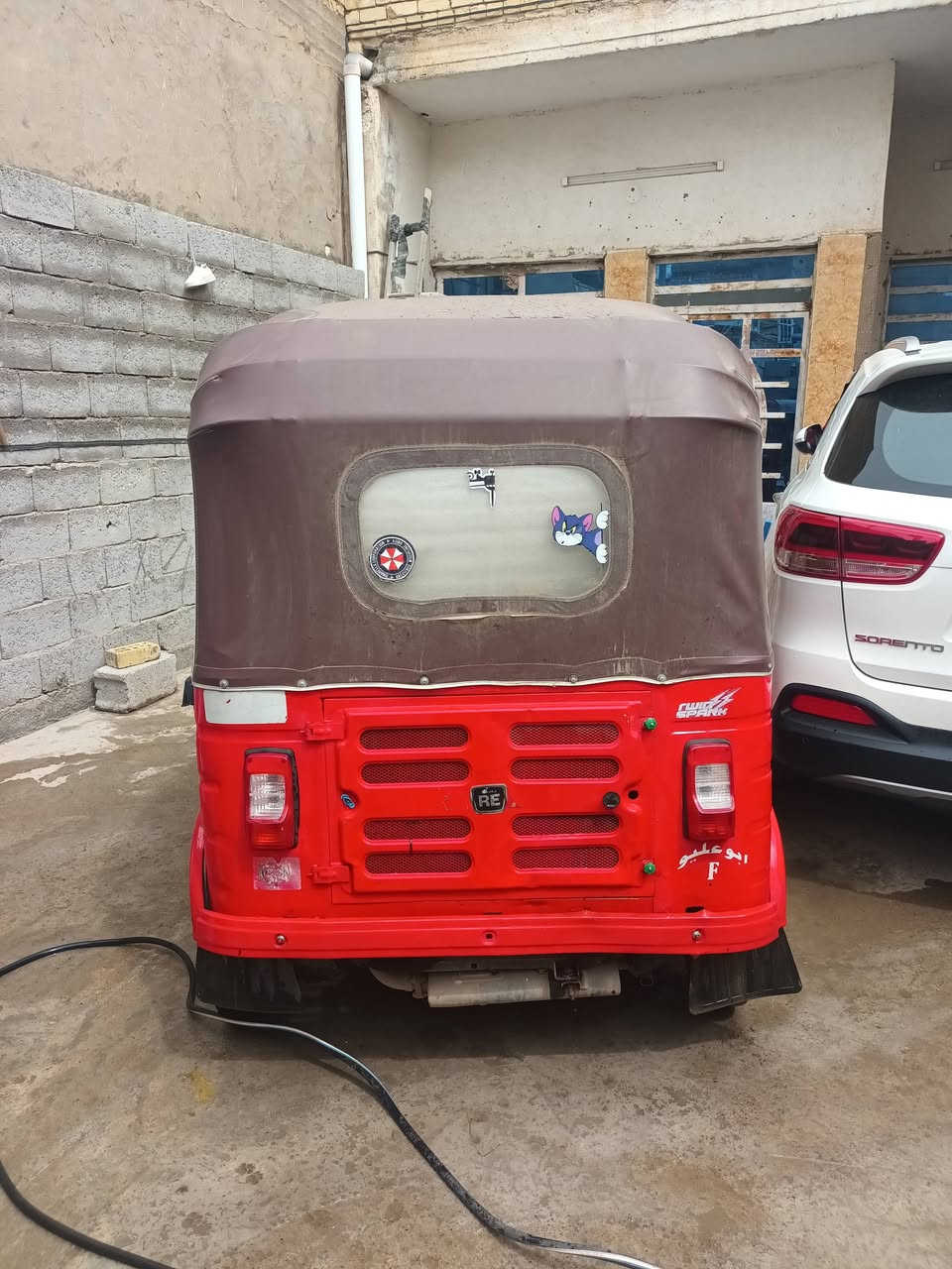 تكتك للبيع موديل 2018شهر10 أوراق اصولية المصطفى تكتك نضيفة كبل للشارع 
بغداد الحسينية مال راشدية 
السعر 4و١٠٠
***********
