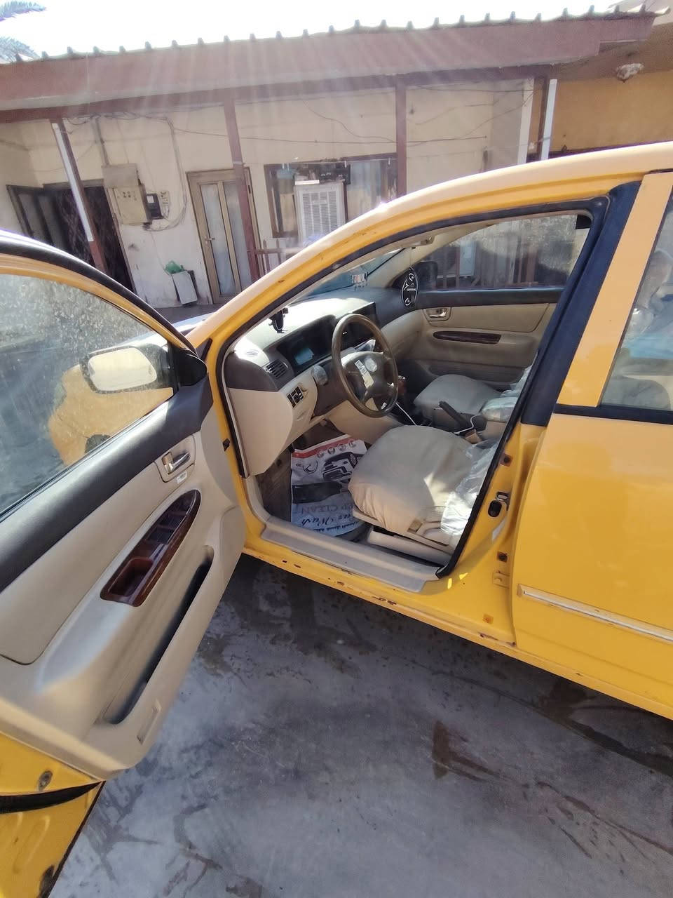 سلام عليكم حبايب بيوايدي f3 للبيع سياره حلوه صدر جديد كير مكينه بجيس بعدهن تبريد ثلج تخم تاير سياره حلوه تراي وين مايعجبك طلع بيه موديل 2011 سعره 45وبيه مجال الطيبين هاذه رقمي *********** خاص هم موجود وتساب مكاني بغداد الحموديه ناحيه الرشبد
