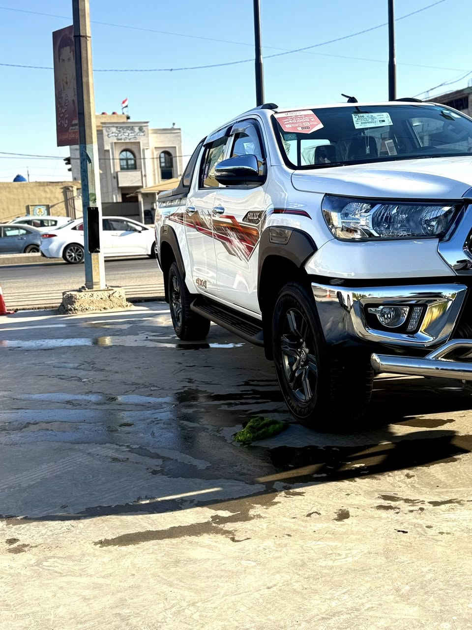 تويوتا هايلوكس ٢٠٢٣ فور ويل 4×4
زيرووووو استلام شركة ساز 
باسمي رقم بغداد
ماشية ٢٨ بعدها ع وضع شركه بشرط حته تايرات بعدها بضمان شركه يعني تبديل دهن مجاني
سيارة مكفولة كفالة عامة من كلشي بوضع الشركة 
المواصفات....
بنيد جكات
مكينة 4 سلندر 
كير اوتماتيك
سونار مع منشو مع تصوير فيديو كفاله عامه 
للاتصال / ***********
بيع سريع مستعجل
عنوان سياره بغداد حي اور
