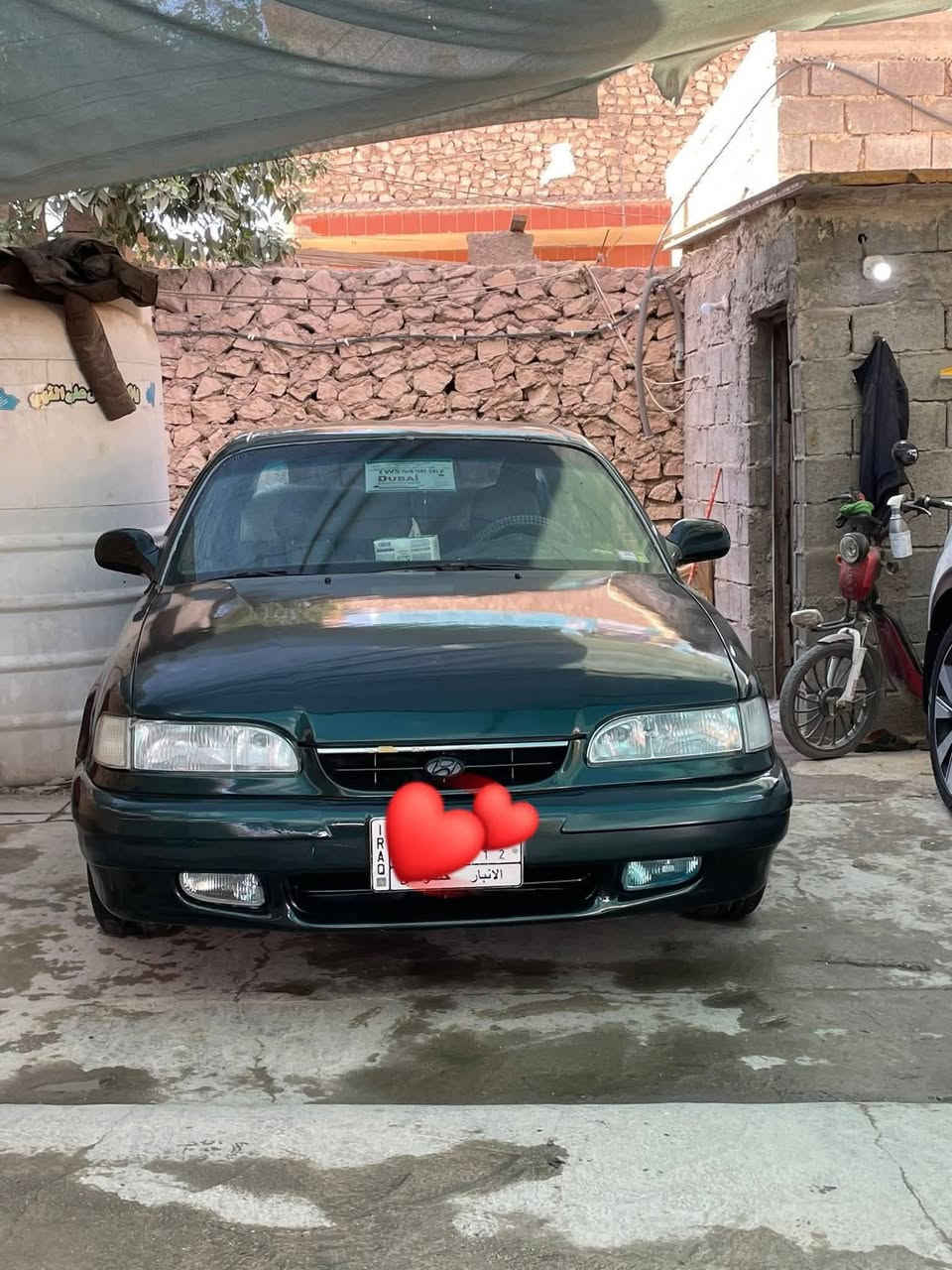 *للبيع هيونداي سوناتا 2 موديل 1995*

*المواصفات:*
- *اللون*: أخضر زيتوني، مميز ونظيف
- *المعاملة*: معمرة جديد، جاهزة نقل ملكية فوراً
- *الصبغ*: صبغ تجميلي درجة أولى - صدر أمامي + خلفي فقط، بدون دواخل
- *الحدادية*: صدر أمامي وخلفي مكفولة، لا ضرب ولا تبديل
- *الميكانيك*: مكينة + كير + تعليق أدامة كاملة، ما ناقصها فلس شغل
- *الحالة العامة*: شغل وكبل للشارع، مابيها أي ملاحظة
- *رقم*: الأنبار، خصوصي

*السعر: 45 ورقة* السعر ثابت ونهائي 
*ملاحظة*: الرجاء لغير المشتري لا يجي، وللمايعرف بالحلال لا يكسر بالسعر. شاهد الله صارف عليها أكثر من سعرها بكثير.

*للاستفسار*: اتصل[***********]  
*المكان*: هيت / الأنبار

---

#هيونداي_سوناتا #سوناتا_تو #سوناتا_1995 
#سيارات_للبيع_العراق #سيارات_بغداد #سيارات_الانبار #الفلوجة
#سيارات_مستعملة #معمرة_جديد #صبغ_شركة #بدون_ضرب
#سعر_مناسب #شغل_وكبل #سوق_السيارات

