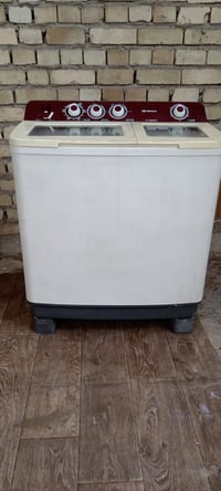 غسالة حوضين نضيفة وشغالة 07807617994 السعر 50 الف