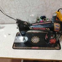 مكينة خياطة • جديد استعمال ساعتين • كوفه حي ميسان