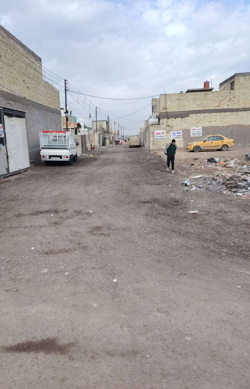 كاع ١٠٠ متر اللبيع 5في20 حي دجله خلف المعارض طابو زراعي السعر ٢٣ ***********
