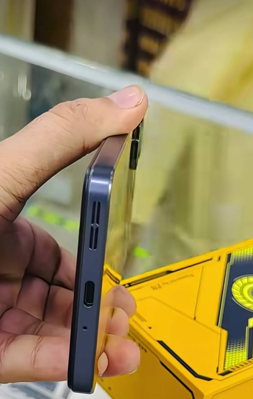 السلام عليكم الجهاز مصارلي سبوع من مشتري نضافه 100/100مراوس بايفون 11 نضيف /مكان نجف


**إذا كنت صاحب هذا الإعلان وتريد حذفه لأي سبب، رجاءا أرسل رسالة إلى الدعم الفني**