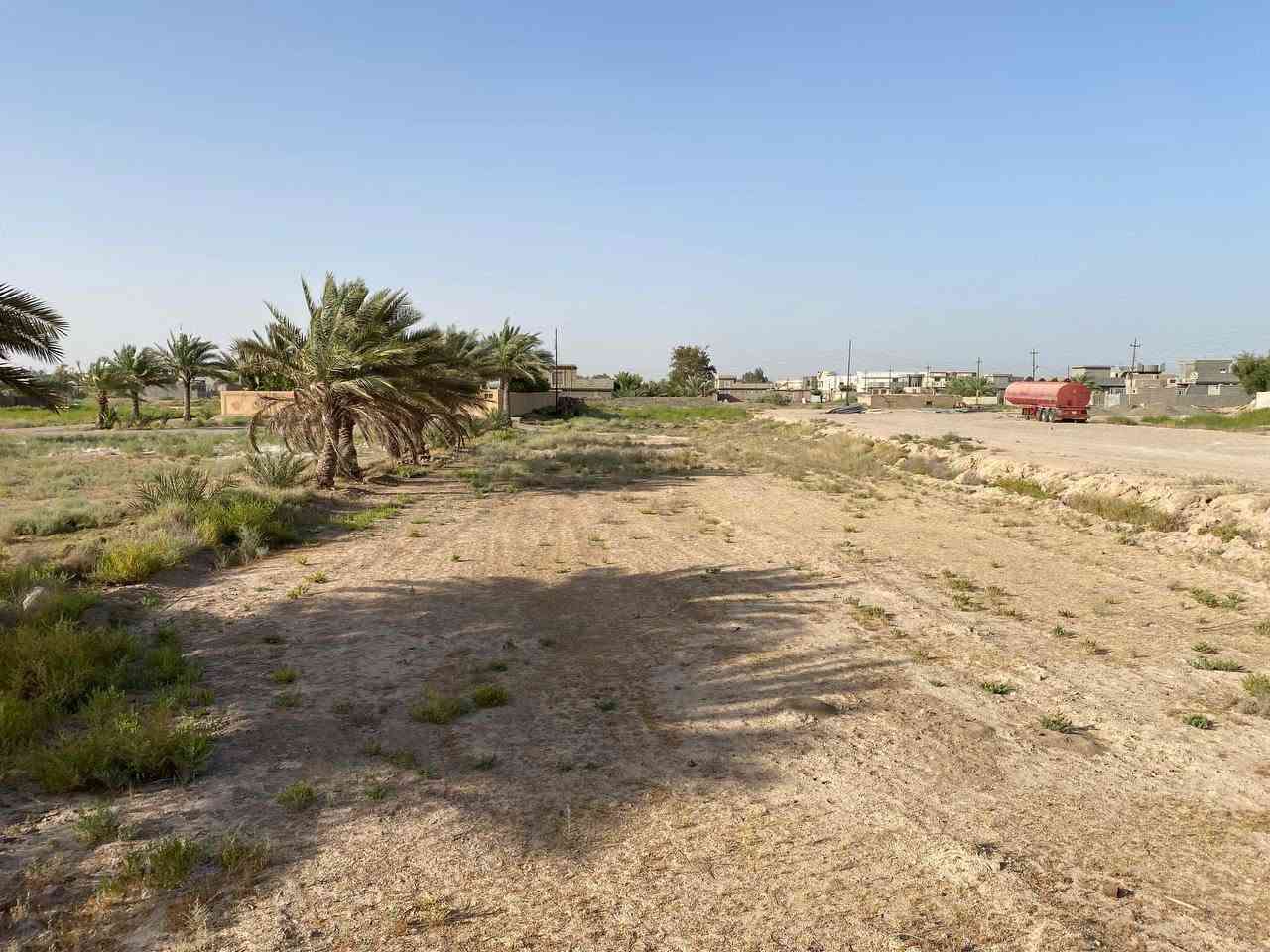 سلام عليكم ورحمه الله وبركاته قطعه ارض للبيع في الشهابي الاولى القطعه مساحته دونمين اله ربع قطعه كامله من حيث الماء والكهرباء وكلشي واصل للقطعه القطعه صايره على الشارع مقابيل سيطره الشهابي الاولى للاستفسار عن هاذه الرقم ***********
