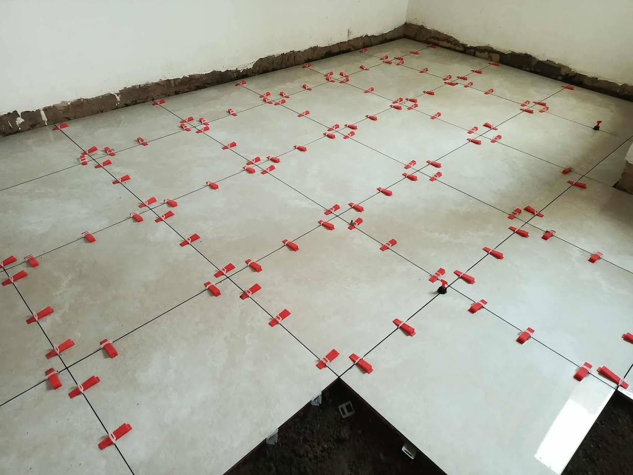 هدا جزء صغير من شغلي هدا رقمي *********** خبرني تدلل
