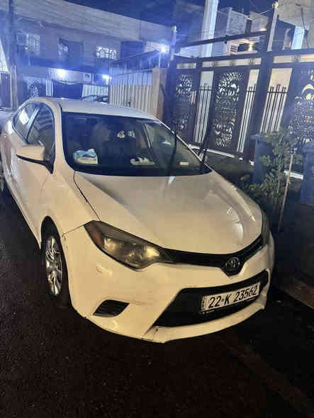 كورلا موديل 2016 
وارد امريكي 
حادث فقط باب السايق 
بدون 
دواخل    شرط بجم كبس 

مواصفات النص فول 

كير ومحرك مكفولات حدادية جديده تخم تأير 

السيارة نضيفه  

مكان السيارة بغداد 

***********
