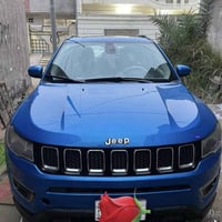 للبيع جيب كومباس موديل ٢٠١٩ فول مواصفات كشنات جلد بصمه بنوراما الى اخر...