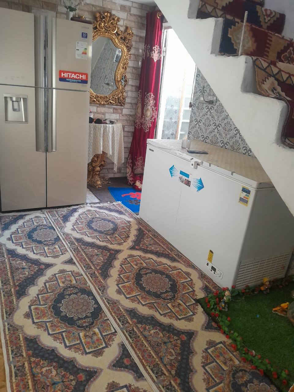 السلام عليكم..
بيت ١٠٠ متر طابو زراعي في ناحيه ابو غرق منطقه الحوراء 
يحتوي على غرفة نوم وهول ومطبخ واستقبال حمام وتواليت السعر ٦٥ قابل للتفاوض 
الاستفسار خاص او الاتصال على ***********
