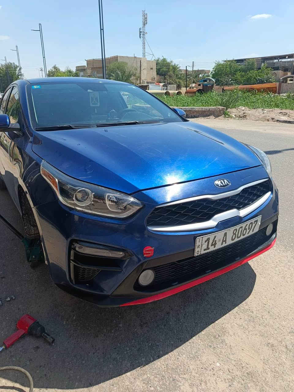 فورتي 2019 امريكي 
محرك 2000 دوش 
سياره كفاله عامه عدا الداير وشوي من الباب موضح بالصوره
عله وضعه عايفه 
ماشيه 73000
تحكم ستيرن 
رادار
مثبت سرعه 
شاشه كامره 
محرك كير كفاله 
كير svt
بصره حره باسمي تحويل ثاني يوم
فقط تبريد نقص غاز 
سياره  جديده مابيهة اي نقص 
السعر 125$
ومجال بسيط 
*********** البصرة, العراق
