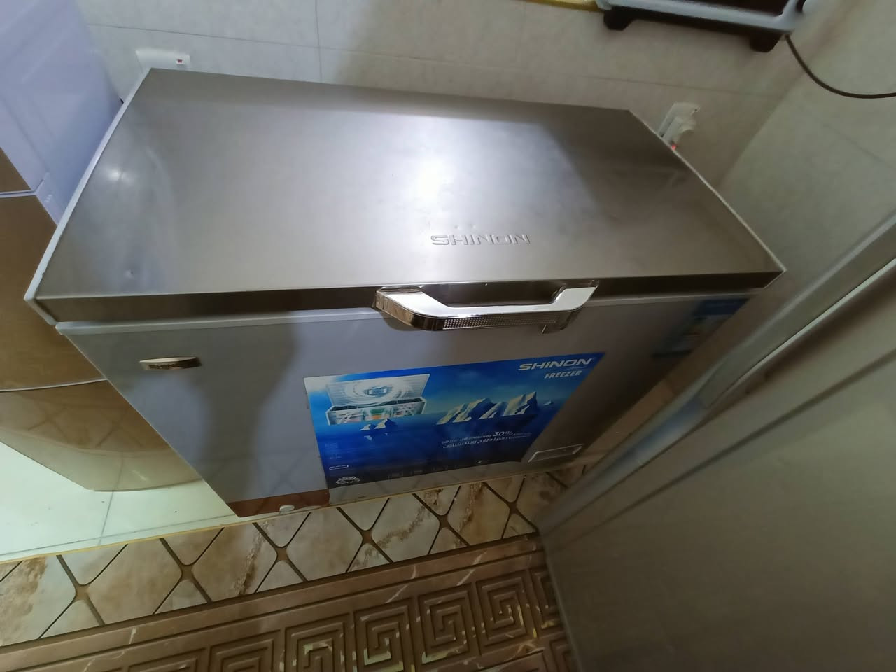 غراض بيت للبيع
مجمدة  شينون 150 ع فحص بشرط مامصلحة 

ثلاجة توشيبا  150 ع فحص 

طباخ 30 الفرن شغال 

كاونتر 400 2متر + سنك متر الله شاهد احطاطة وبعدة جديد لاكسر ولاشخط 

***********
