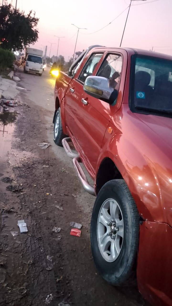 بيكم سكاي ٢٠١٣ رقم بغداد انكليزي..
مصبوغة عام للجمالية.. بس لاضربة ولا معجون.. مكفولة.. سنوية لل٢٠٢٨.. 
كير اكسل شرط. السعر ٥٣ورقة 
مكان بعقوبة.. للاستفسار الاتصال على ***********
