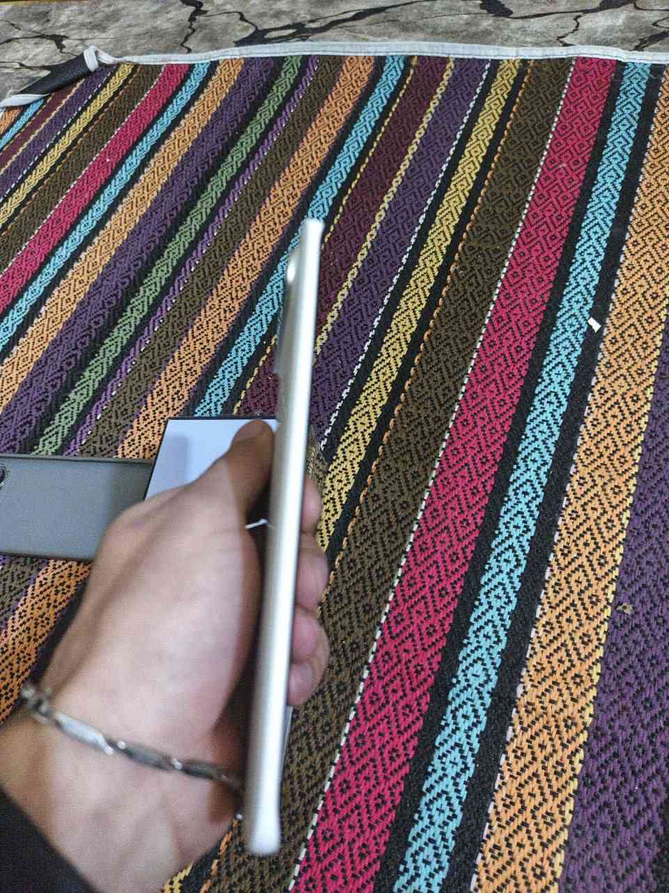 السلام عليكم تكنو بوفا سلم للبيع مستخدم شهر مواصفات معروفه 
256GB
16GB
شاشه منحنيه 144 هيرتز شاحن سريع 45W الجهاز نضيف كلش ميه بالميه غراضه كامله بدون نقص للبيع 275 أو مراوس حسب القناعه مكاني ديالى هبهب 
***********
