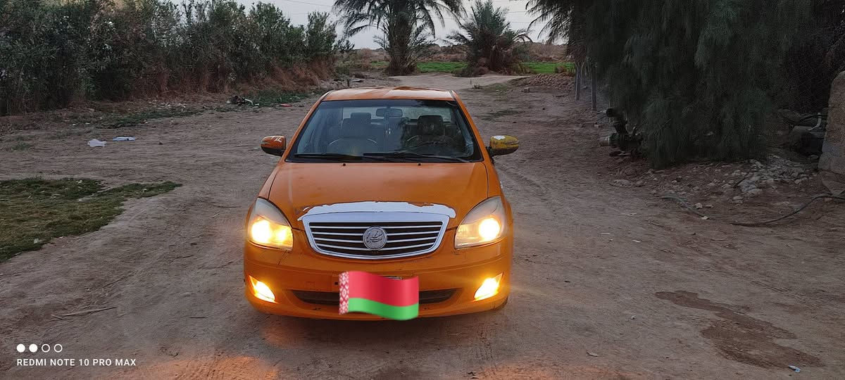 السلام عليكم جيلي موبل موديل 13سنويه 29 له تصقط بسمي سياره حداديه تسعين بلميه سعر 43 عنوان الديوانية ناحيه نفر
رقم ***********
