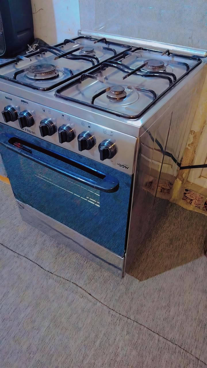 طباخ فريش مصري شرط الشغل على الفحص نظام بوري نظيف اخو الجديد 140 الف اوبي مجال ***********
