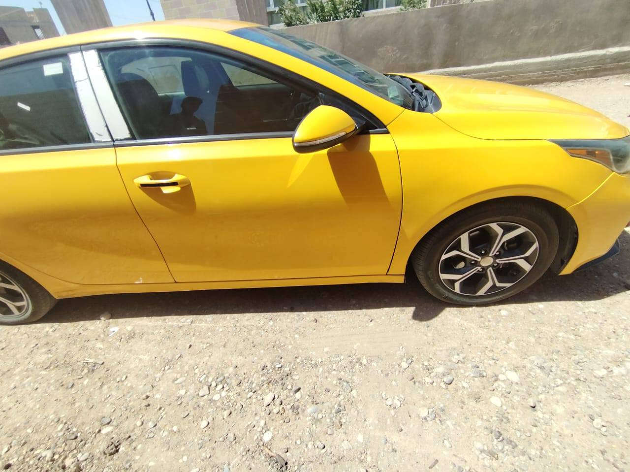 كيا فورتي 2019 وارد أمريكي تكسي رقم مثنى رقم انكليزي وهزه كير اي تي بسعر مناسب الغرفه مدوشمه ارضيات وسقف وكشنات المحرك بيه تنقيص والسعر 117 وبيه مجال العنوان ذي قار ***********
