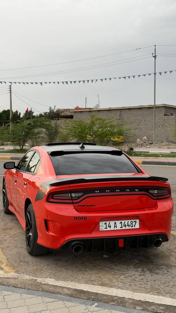 السلام عليكم جارجر دايتونا مكينه 8 سلندر 5700 موديل 2019 اصل معلايه 2022 باسمي تحويل ثاني يوم
المواصفات فولل اللهم صلى على محمد 
 المكان البصره الزبير
السعر 185 وبيها مجال بسيط للشراي 
حادثها مدكر وبنيد دون دواخل 
سونار موجود مع صور الحادث  والشراي بي خير ويدلل 🪬☘️ او مراوس حسب الرغبه للاستفار اكثر اتصل *********** ***********
