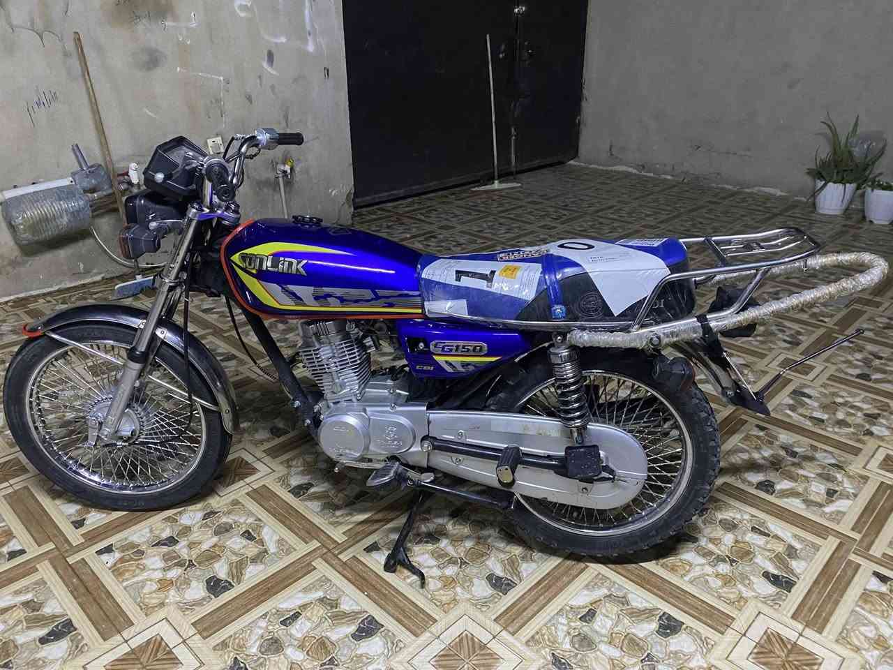 مطور تايكر موديل ٢٠٢٣ للبيع
اي عيب مابي فقط محرك مفتوح 
مطور شرط لا صرف و لابخار و لا يطي دهن شرط 
كهربايات شرط كامل يشتغل
سعره ٤٥٠ بي مجال بصيط شراي تعال خاص
رقم تلفون ***********
رقم وتساب ***********

