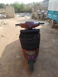 منغولي • مكينة نضيفة • حاوية