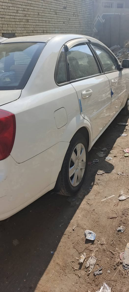 السلام عليكم للبيع 2010 ضرر قبق جنطة فقط بسمي السعر 78 المكان كربلاء رقم الهاتف ***********
