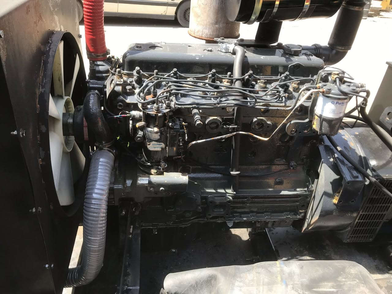 سلام عليكم لبيع بيركنز 90. 6. توليد 70 كيڤي.     سعر 26 ورقه. ستفسار. عنوان اربيل *********** ***********
