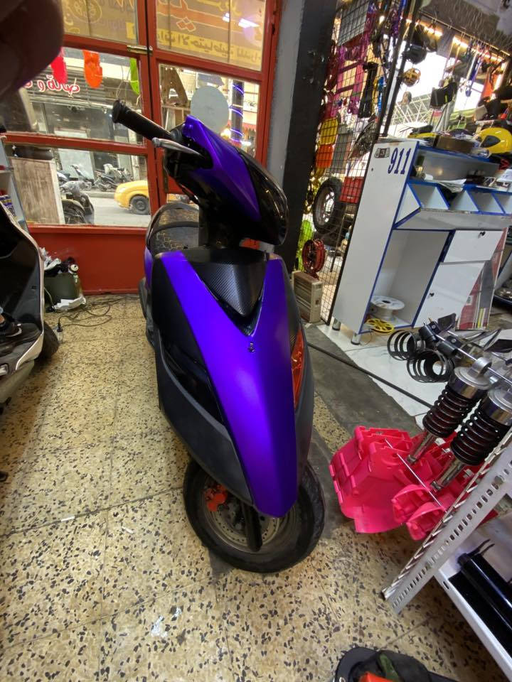 سلام عليكم دراجه ثعلب للبيع مكينه ناعمه اكفله كفاله عامه سعر450 وبيها مجال حك جيتك عنوان بغداد شارع عشرين ***********
