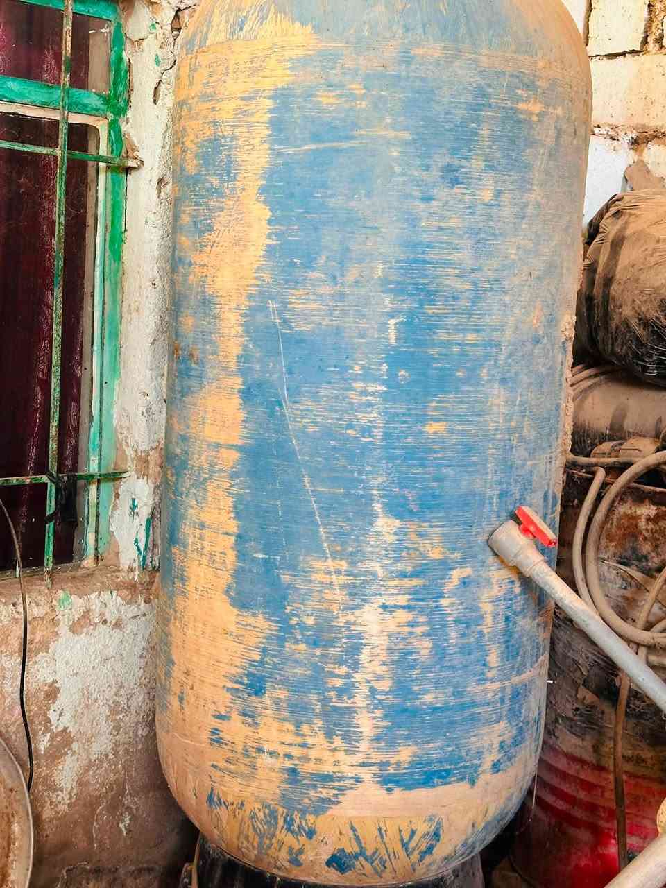 للبيع🌊
معمل ماء ارو عالية الجودة💯
المحتويات😳::——
خزان ماء سعة::٦٠٠٠لتر
فلاتر خيطية +فلاتر قطنية للتصفية ::
خزان فلاتر عدد٢ يحتوي على رمل +حصو الخزان الاول::الخزان الثاني يحتوي على كاربون للتصفية::
مبرينات للتصفية وتحلية الماء تحمل عدد ٦ ::
ماطور ماء ظغط عالي::
ماطور ماء ظغط واطئ::
الانتاج🫶::——
ينتج الماء ٦٠٠٠ لتر بالساعة الواحدة 
الماء اثناء الانتاج ذات كفاءة عالية💯
للاستفسار اكثر الاتصال على الرقم التالي 
***********
