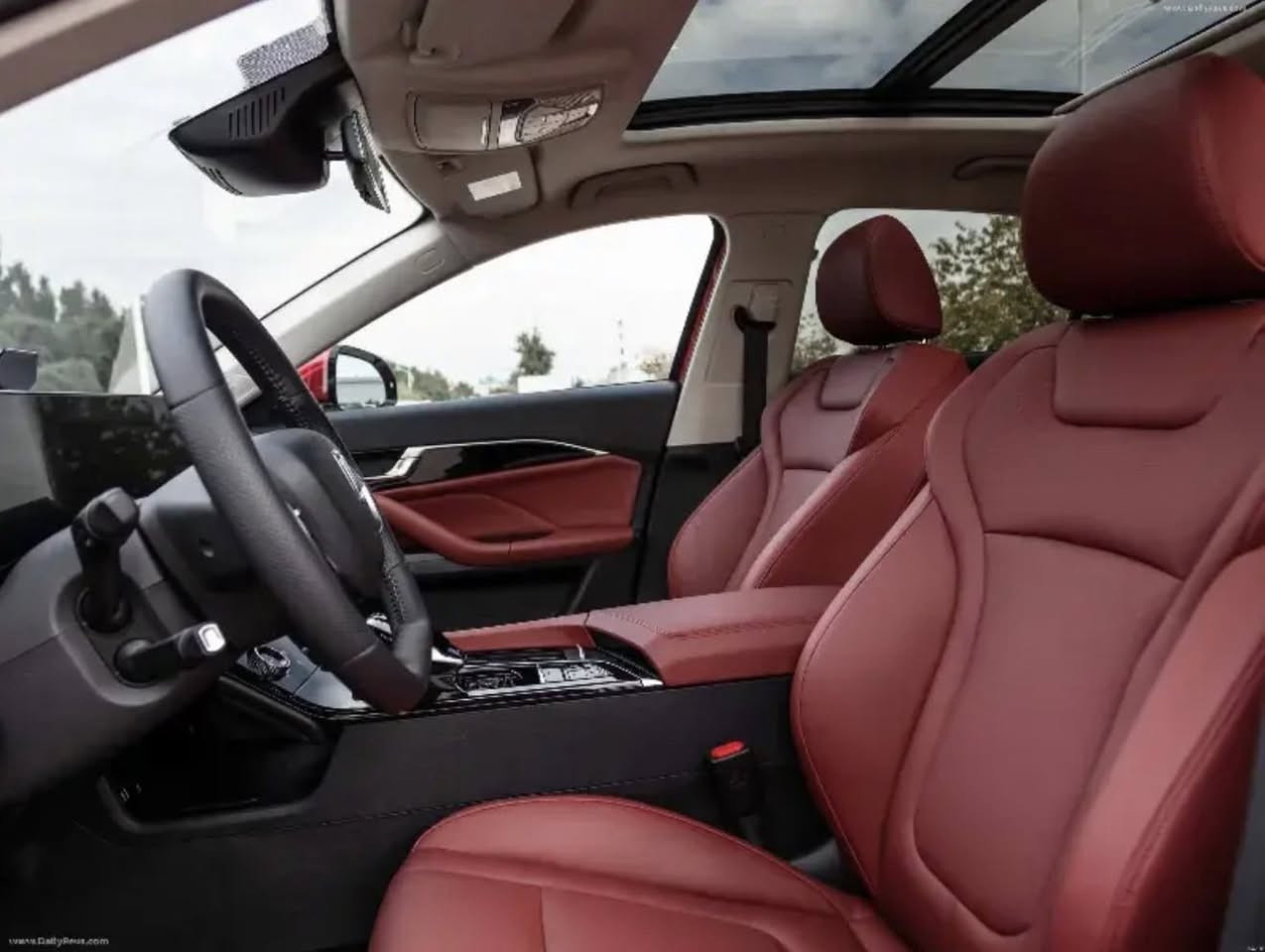 اقساط !!! بيستون B70 ليموزين 2024
سيارة مطلعها من الوكالة
وماشيه 45 ألف على إيدي
محرك 2000 تيربو
السيارة غير متعبة وما بيها أي نقص السيارة مليانة مليانة موصفات
شنو اللي ببالك موجود بيها !
ابيع بسعر 14 مليون ونص المتبقي على البنك 14 مليون
والمتبقي تسدده ع شكل اقساط شهريه
بيها طكة صغيرة كلش
بالجاملغ الخلفي ومسويها BDR
وأكو كم طخه صغيرة بالسيارة
مكاني: بغداد
للتواصل: ***********
