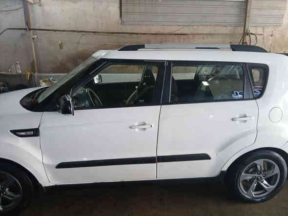 كيا صول ٢٠١١ للبيع ٨٥ ورقه بغداد حي القادسيه ***********
