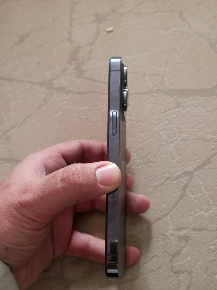 ايفون 14 للبيع ذاكرة 256  السعر 600 وبي مجال في الموصل تواصل على هذا الرقم واتساب ***********
