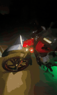 السلام عليكم اعادت النشر بسبب الوعود الكاذبة 
بوكسر 23مرقم بغداد الدراجةًكفالةًعامة
مكاني بغداد التواصل ***********
