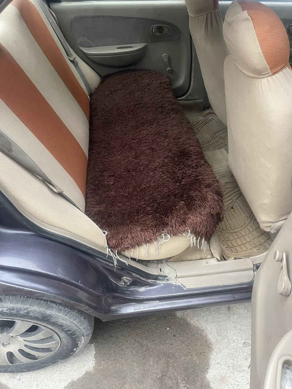 السلام عليكم 
كيا سيفيا موديل ٩٩ للبيع رقم كركوك مشروع وطني مكاني في بغداد محرك مسكر ١٨٠٠
رقم الهاتف ***********
السعر ٣٥ وبيها مجال ان شاءالله
