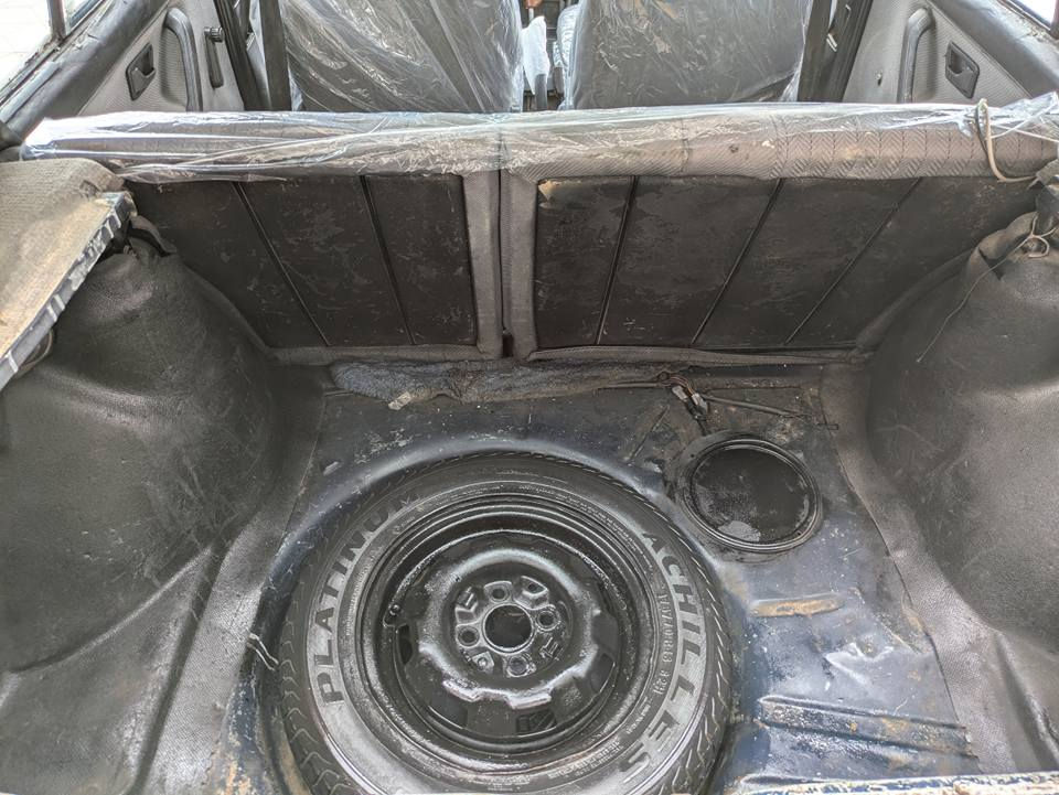 گۆلف تۆماتيک  تەبريت سارد و گەرم سەنوی وەسيقەو هاسیبە و ئەوەليات گيری لۆک لۆکە مەکينەی کەميک بوخاري هەيە. مالی دۆستە سەيارەکە زۆر جايز و بەهەلمەتە  سعري ١٦ گەلا  *********** السليمانية, العراق
