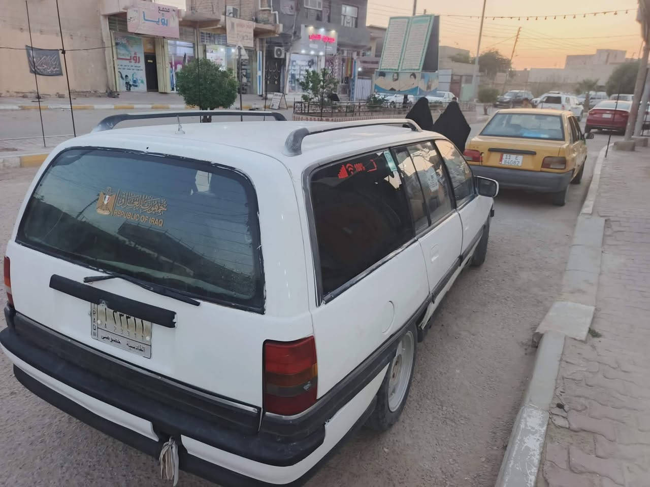 اوميكا موديل ٩٣
رقم قادسيه سنويه نافذه 
مكينه كير حداديه كهربائيات جاهزه السياره 
مكانها ال بدير الديوانية 
سياره حلوه مال جناي 
السعر المطلوب ٢٥ وبيها مجال 
شراي اتصل ودلل ***********
مكلف بالنشر اتصل ودلل ☝️
