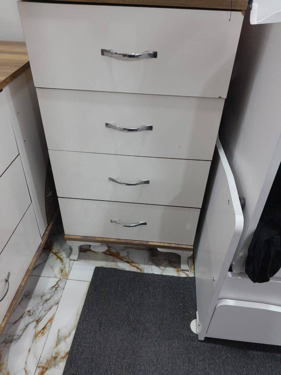 غرفه للبيع جديد قليل الستعمال


**إذا كنت صاحب هذا الإعلان وتريد حذفه لأي سبب، رجاءا أرسل رسالة إلى الدعم الفني**