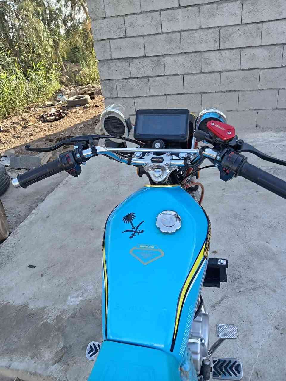 سلام عليكم 
دراجه تايكر للبيع دراجه نقصه بس الدرع
دراجه فول لل امانه 

السعر 650 وبيها مجال قليل 
اذا مو شراي للتتصل موديل 2025

***********
